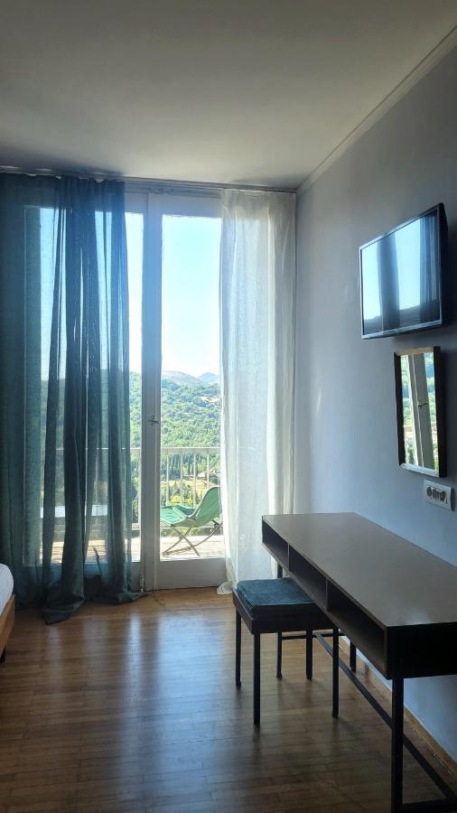 Theoxenia Hotel Andritsena Exterior foto