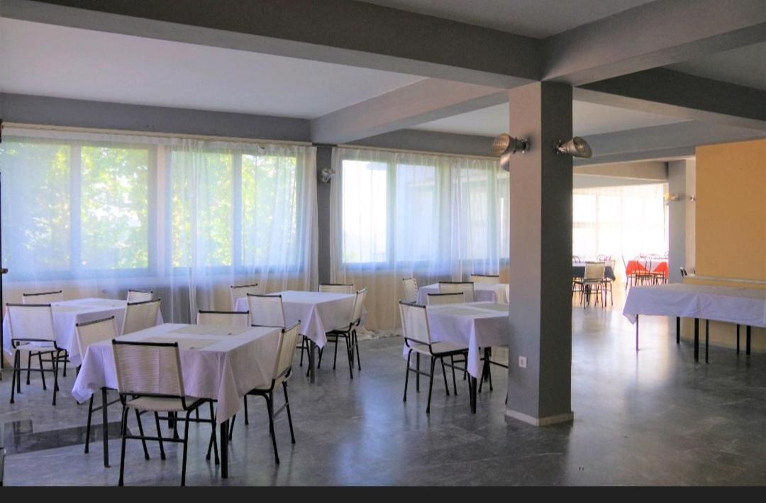 Theoxenia Hotel Andritsena Exterior foto