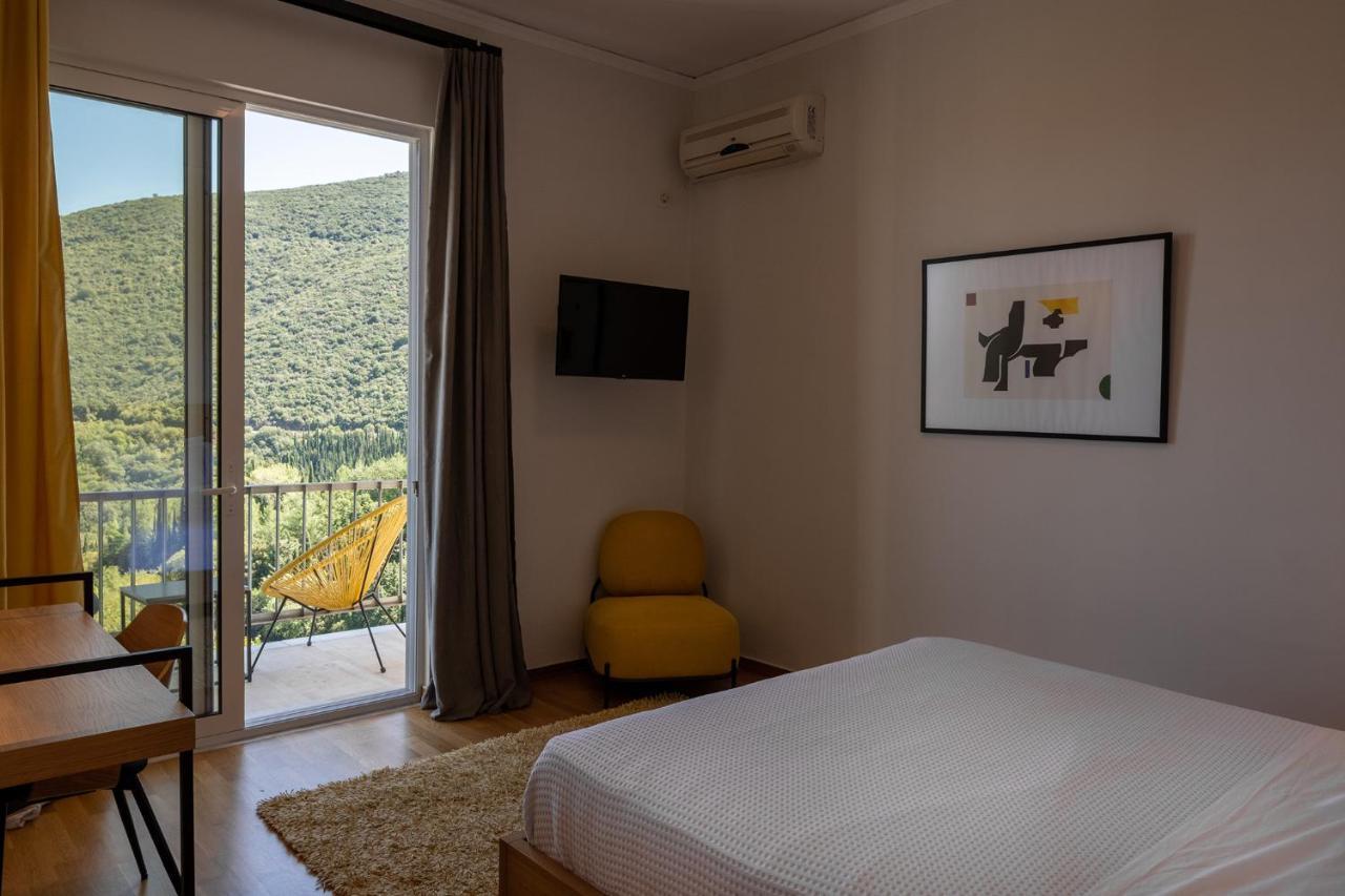 Theoxenia Hotel Andritsena Exterior foto